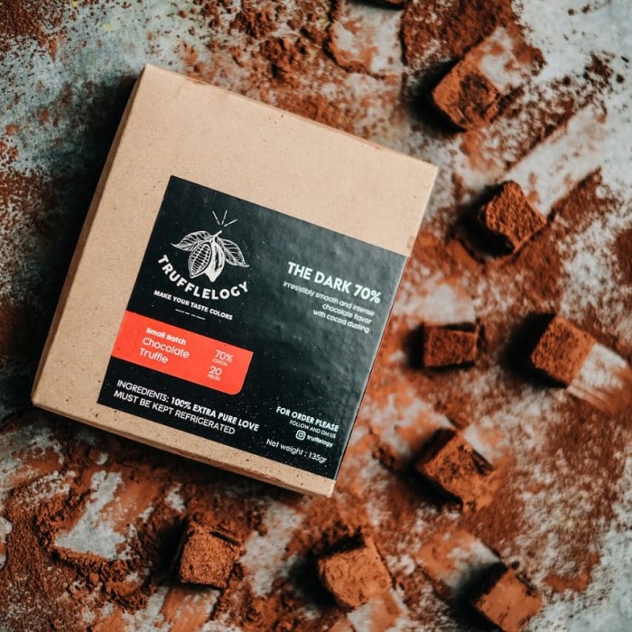 

COKELAT- TRUFFLELOGY DARK70% -COKELAT.