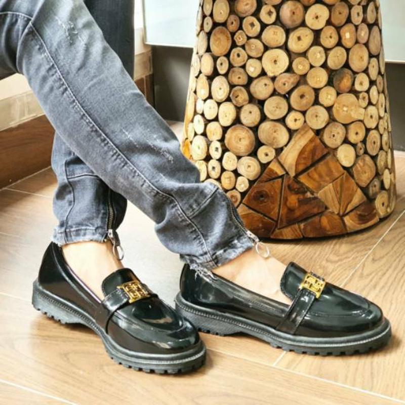 Docmart Slofy Sepatu Docmart Wanita Murah Dokmar Cewek Sepatu Kerja Ko 10.10 Brand Festival / Lyodra