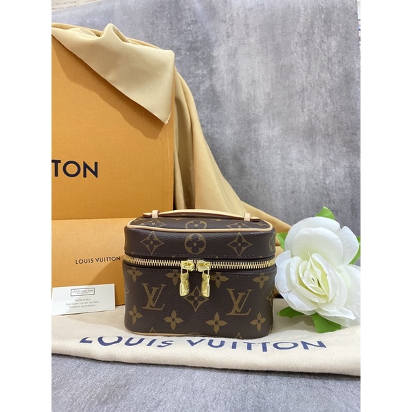 excellent  LV nice nano mini