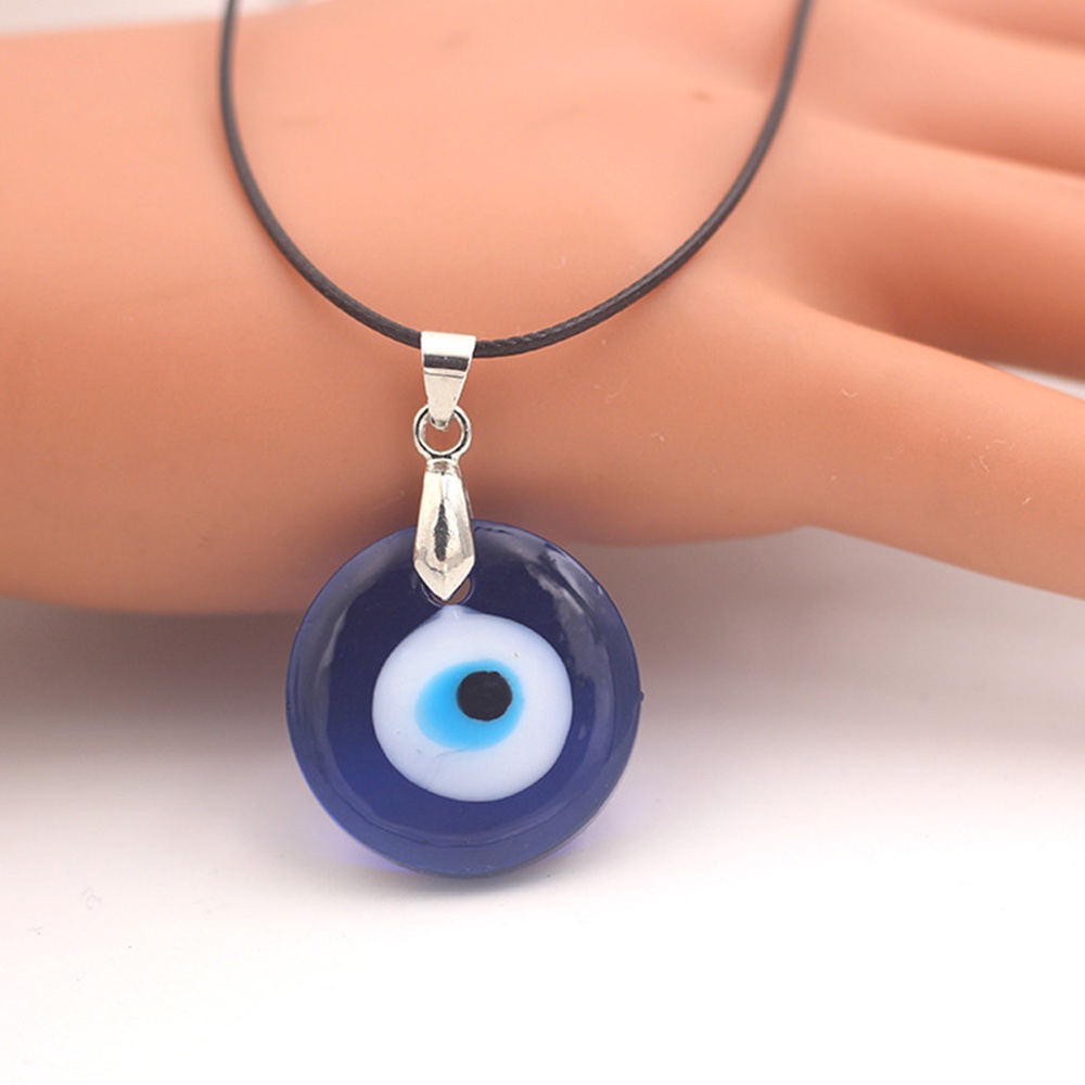 Kalung Liontin Manik-Manik Mata Iblis Warna Biru Gaya Turki Diameter 3cm