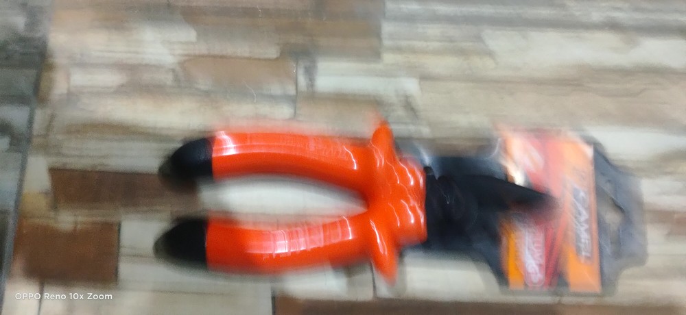 Camel Tang Anti Listrik Kombinasi 6 Inch Up To 1000v Tahan 1000 Volt