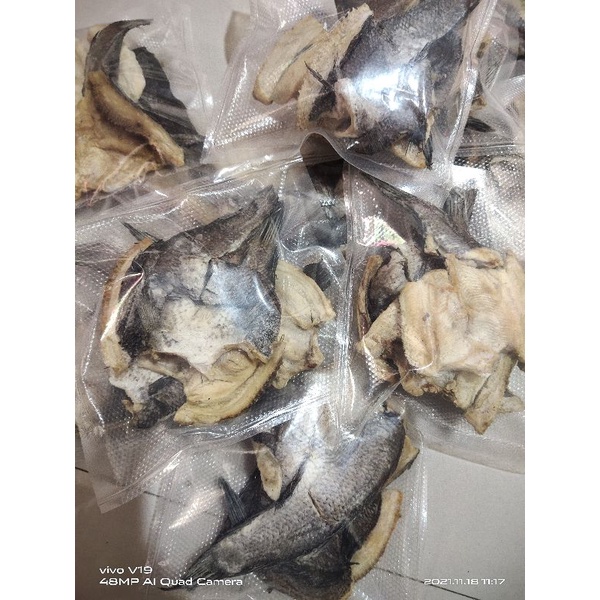 

Ikan Asin Gabus 100g