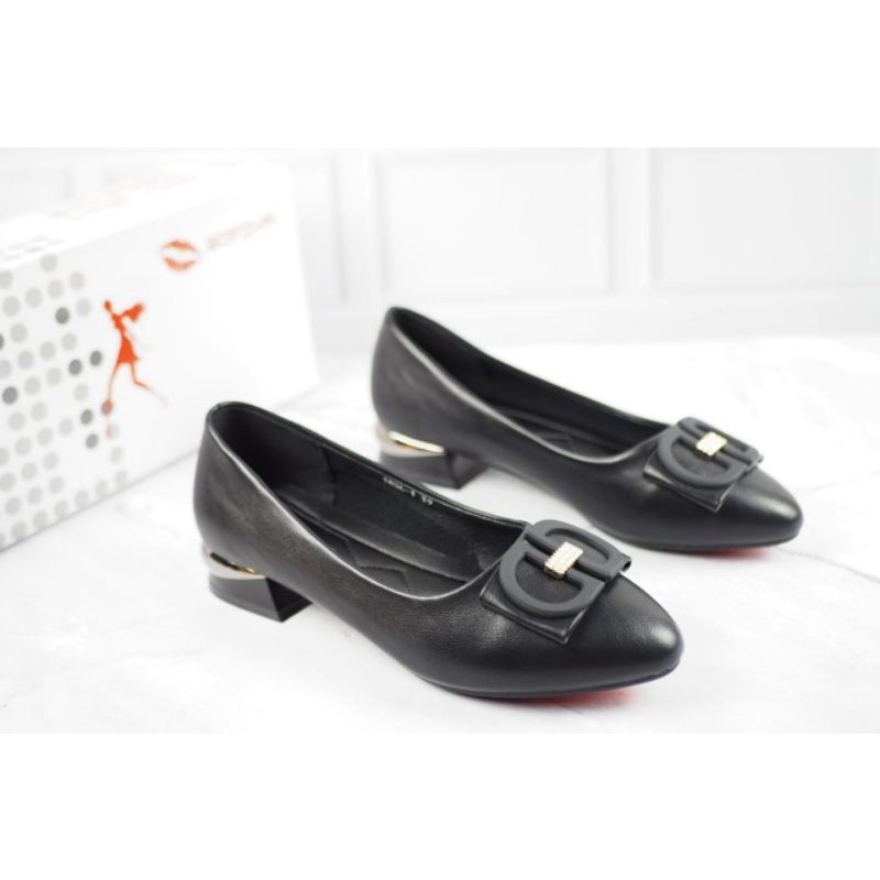 SEPATU PANSUS WANITA IMPOR ORIGINAL SOFIYA 1806-1