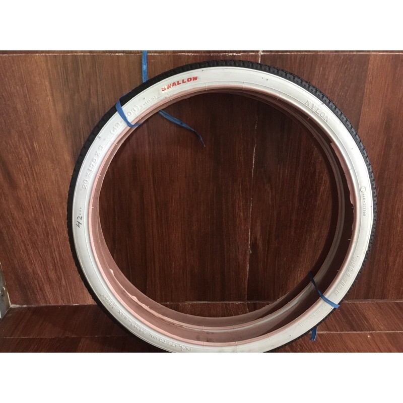 Ban luar sepeda uk. 20x1.75