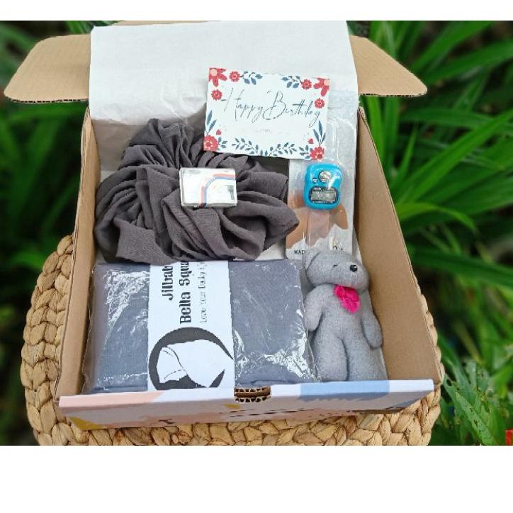 

⇼ BISA COD - T1 | HAMPERS KADO CEWEK Jilbab Bella Square ㅉ