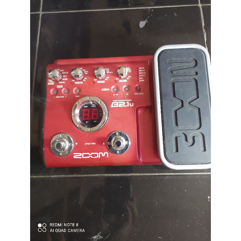 Efek Gitar pedal zoom B2.u1