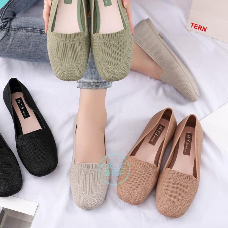 Sepatu karet cewek trendy kekinian/HYS 767/sepatu jelly import wanita/ sandal sepatu wanita
