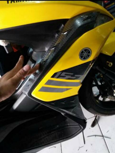 Cover list body depan carbon yamaha aerox 155