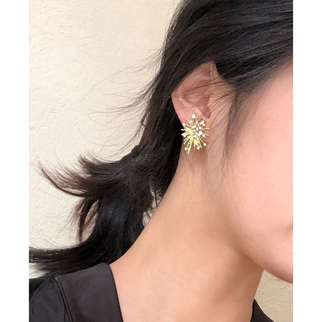 Cleo Earring/anting bentuk kembang api Korean style