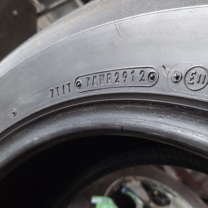 BAN DUNLOP 205/70 R15