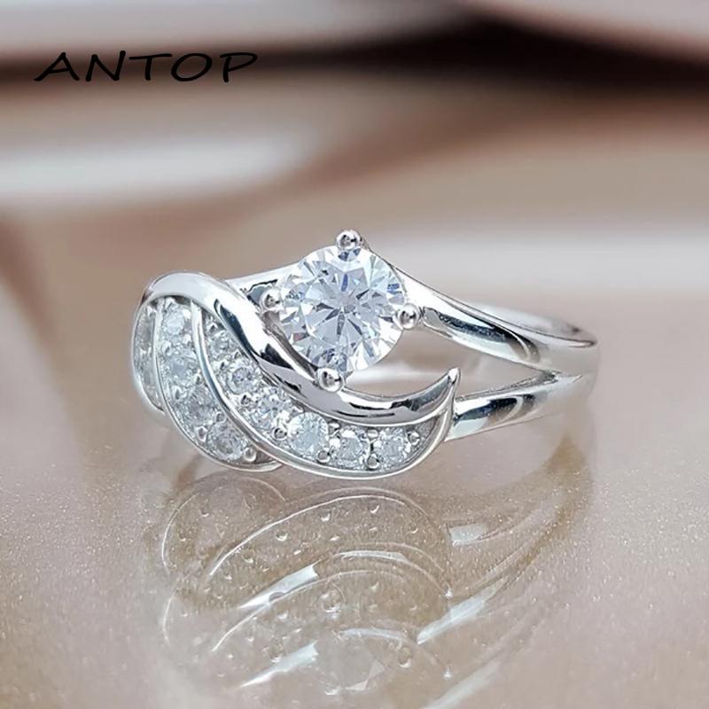 Cincin Desain Sayap Malaikat Aksen Berlian Zirkon