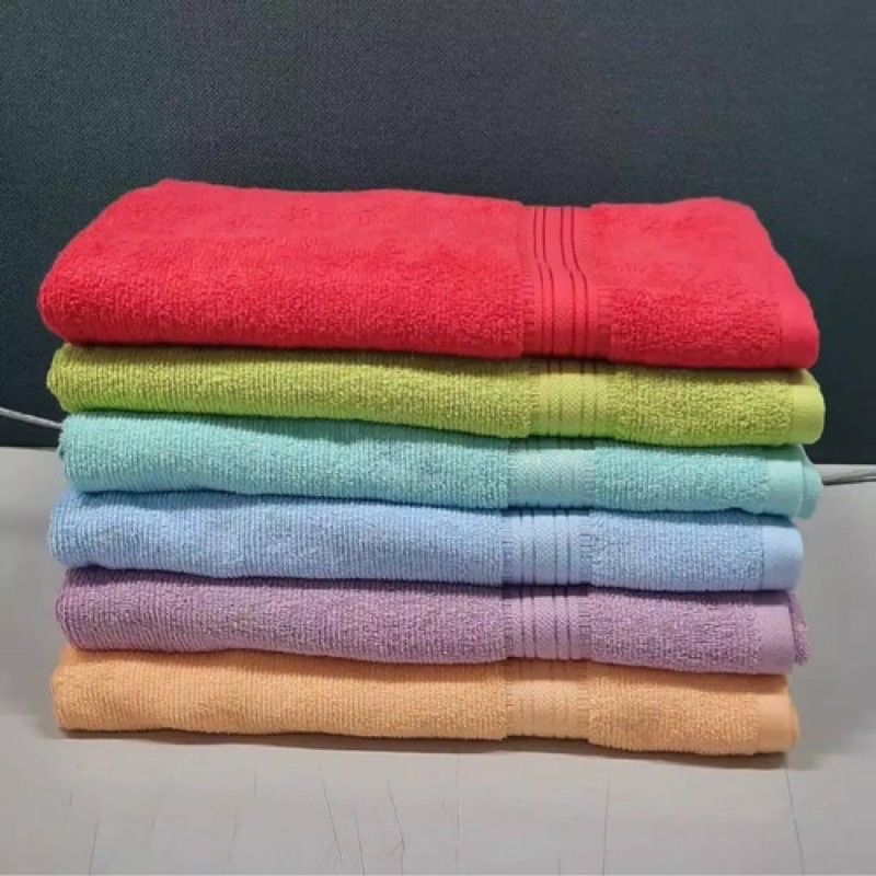 Handuk Merah putih 70x135