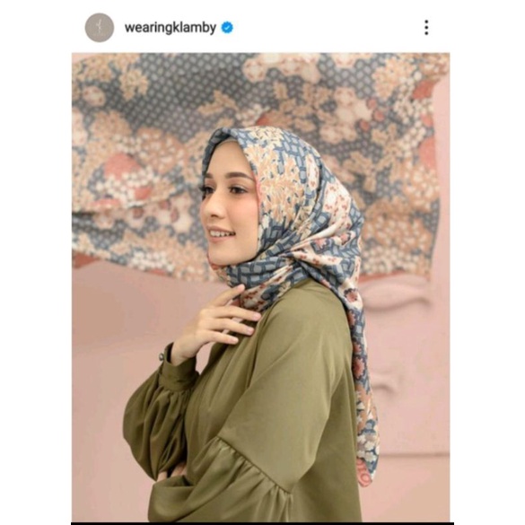 prelove marina scarf by wearing klamby