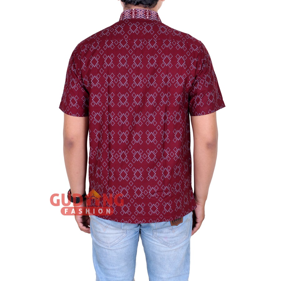 Smart Casual Batik Pria Lengan Pendek BAT 991