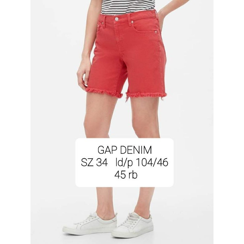 Celana Pendek GAP