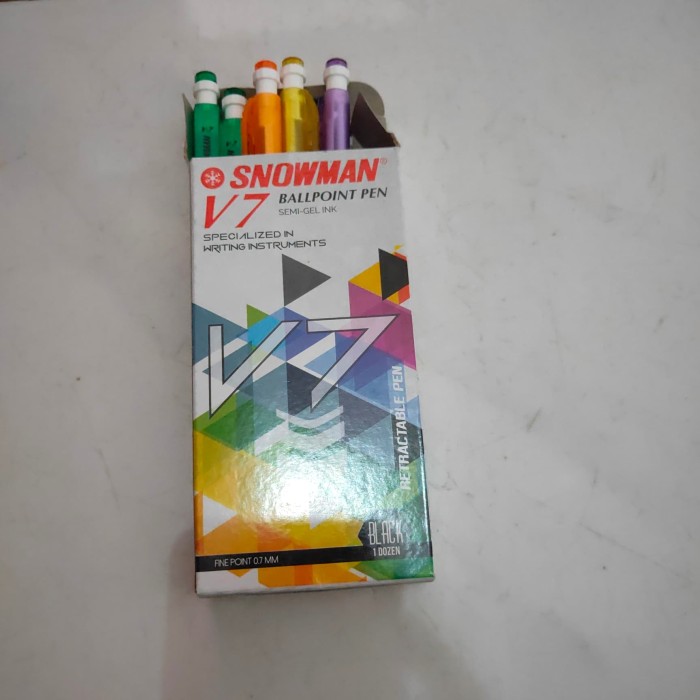 

Pulpen Snowman V7 hitam