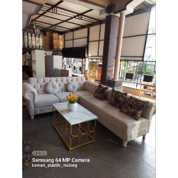 sofa raja kancing