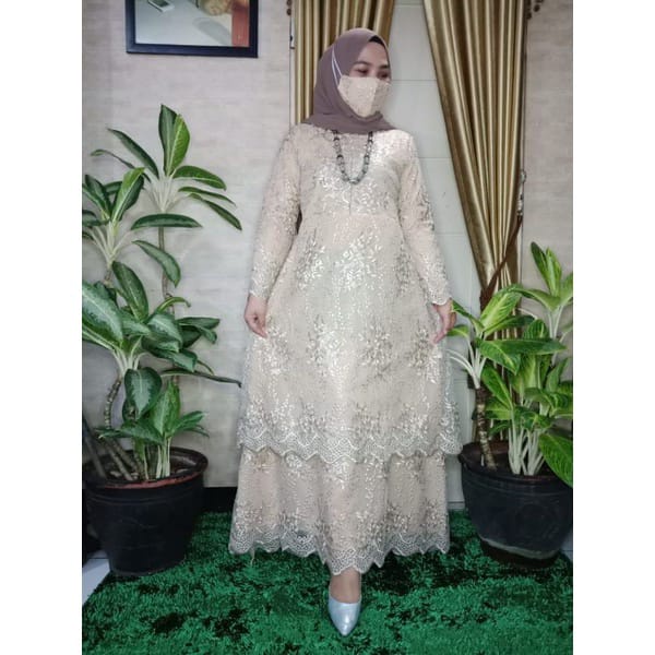 Gamis Brukat Jumbo - Gamis Brukat Malaysia - Gamis Brukat Terbaru  (FREE HIJAB)-Cream
