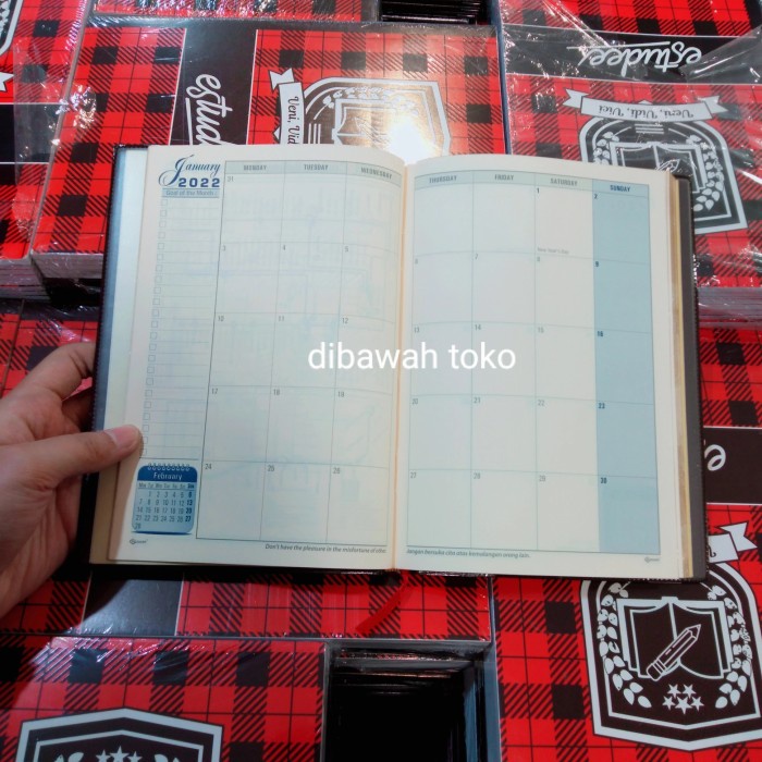 

Cantik Th Agenda Classic Diary 2022 Bergaransi