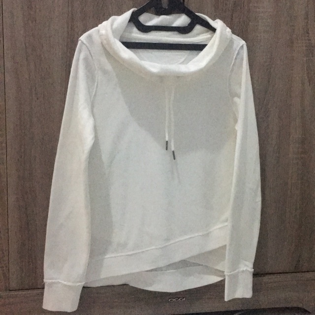 Preloved Sweater Calvin Klein Size S