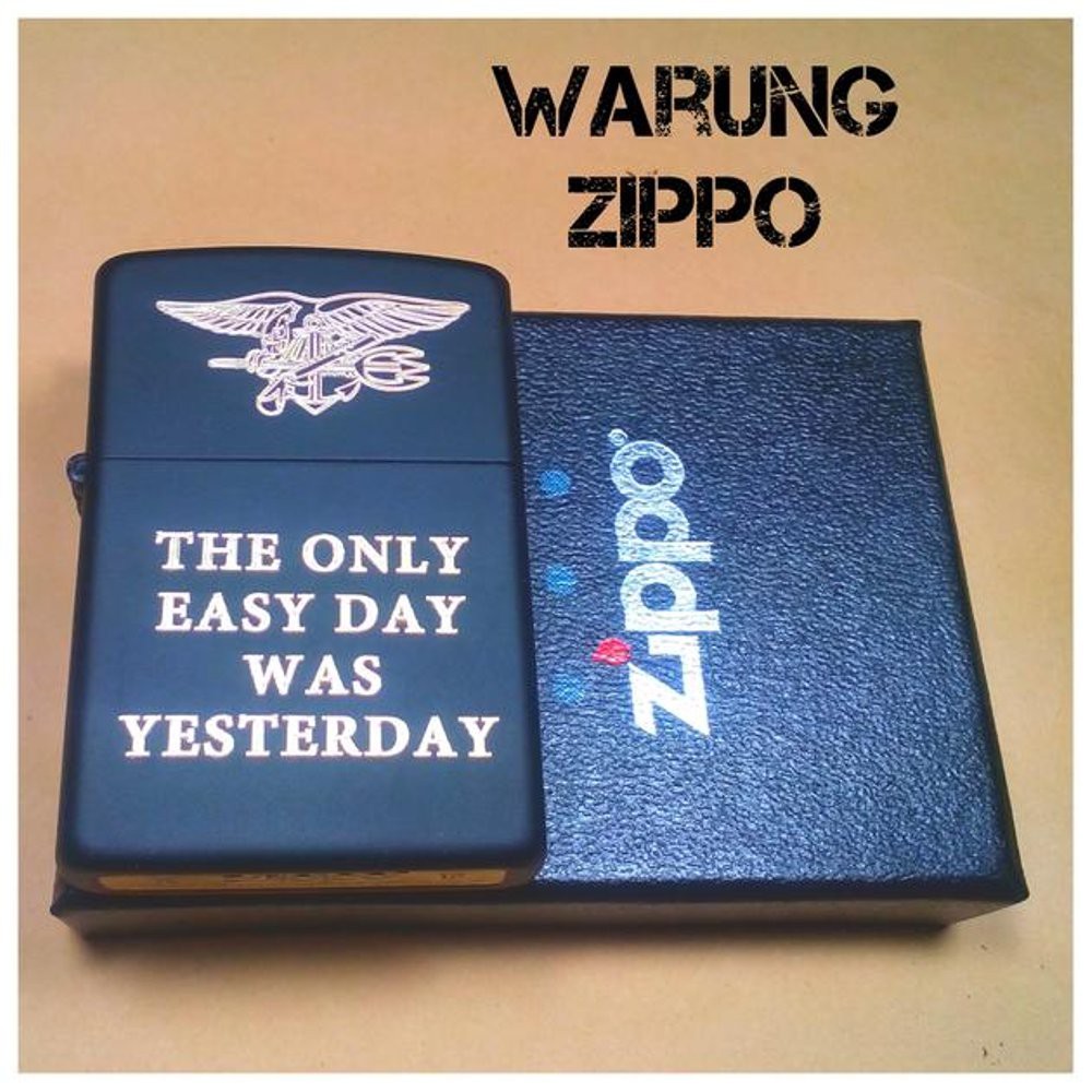 Zippo Grafir Logo US Navy Seal Terbaik