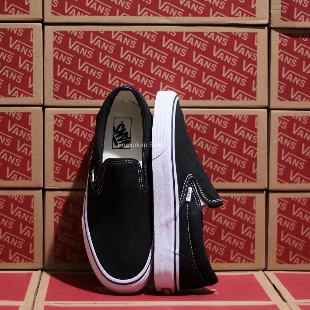 Vans Slip on Classic Black White