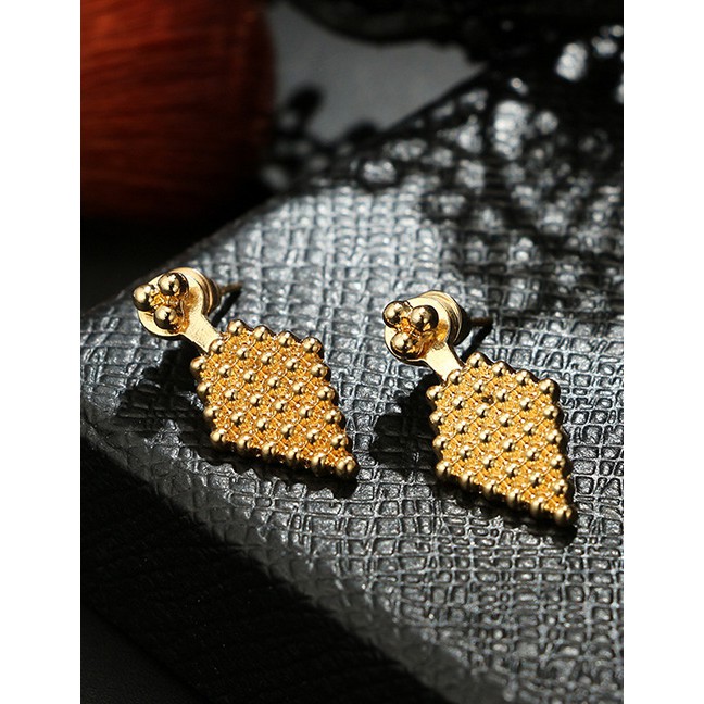 LRC Anting Tusuk Vintage Gold Color Geometric Shape Dessign Pure Color Earrings