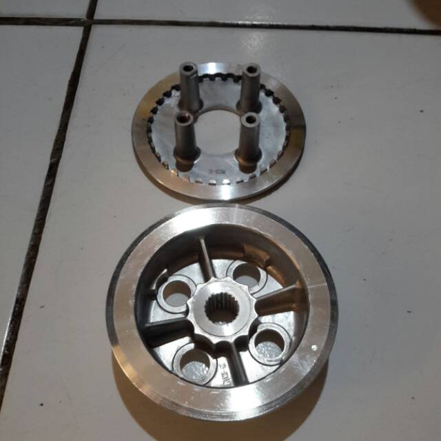 Kaki 4 + lawan rumah kopling megapro new 2010 monoshock VERZA