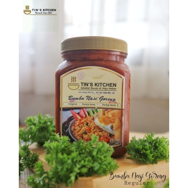 

Bumbu Nasi Goreng pedas TIN'S KITCHEN Bumbu Masak Instan Premium Praktis Enak Sehat Tanpa Pengawet Bercitarasa Resto Rasa Pedas 375 gr