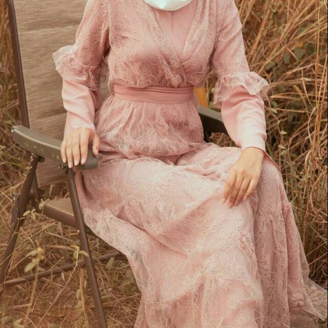 Brocade Vintage by Kinarascarves