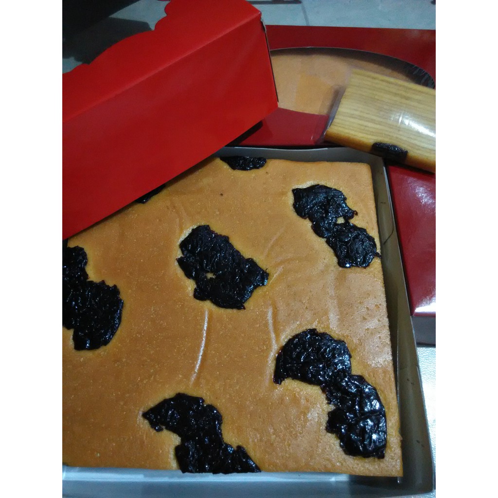 

Kue Lapis Legit Plum