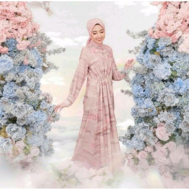 Preloved Lotus Dress Vanilla Hijab size M