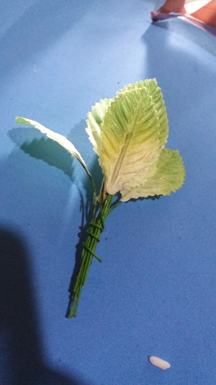 [bayar Di Tempat] Aplikasi Daun Hijau Muda Gradasi Putih / Daun Beludru / Daun Kecil / Daun Sintetis