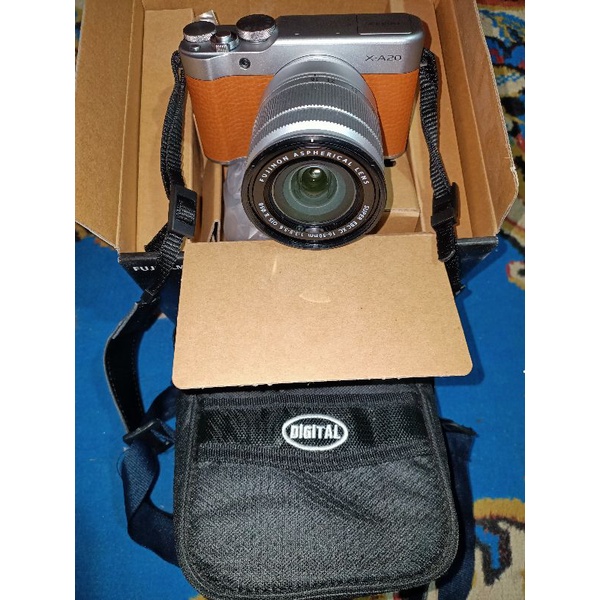 kamera Fujifilm XA-20