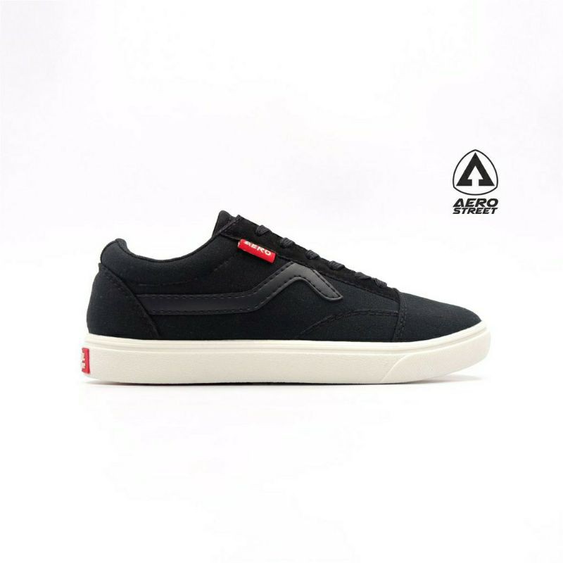 Aerostreet 36-45 Massive Low Hitam Hitam - Sepatu Sneakers Casual Pria