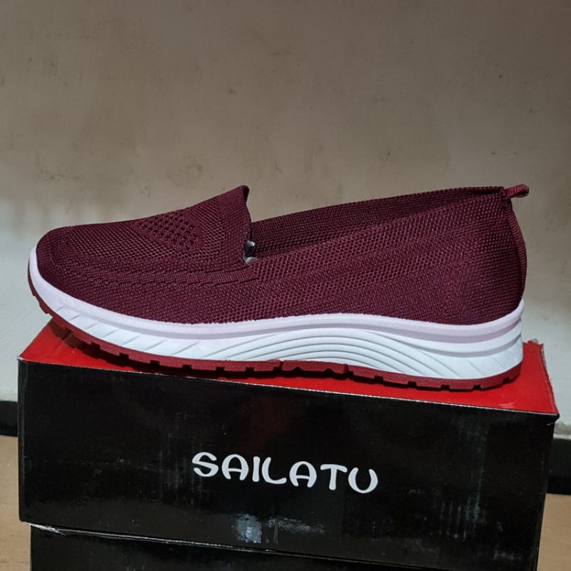 Sepatu rajut cantik paling empuk dan nyaman dipakai sepatu slip on wanita import sailatu mu