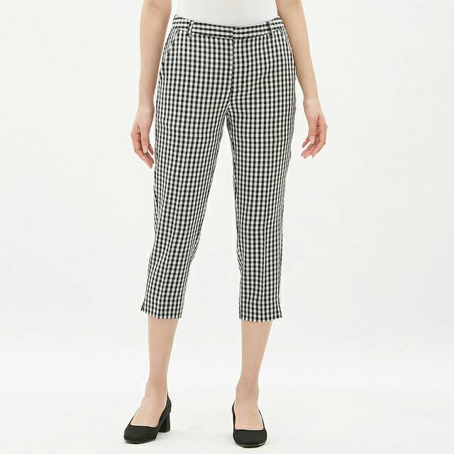 UNIQLO GU Tapered Cropped Pants lr