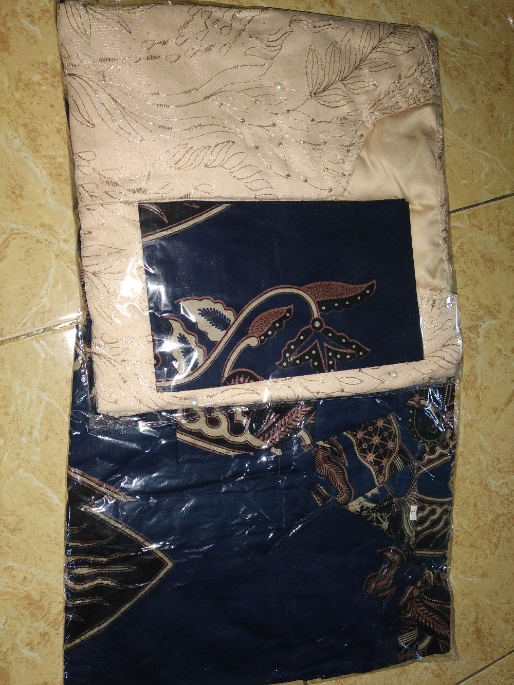Maura Couple - Sania Ruffle Batik Couple Ori Ndoro Jowi Dnt Garansi Termurah Shopee - Couple Alvita