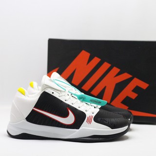 kobe bryant shoes size 11.5