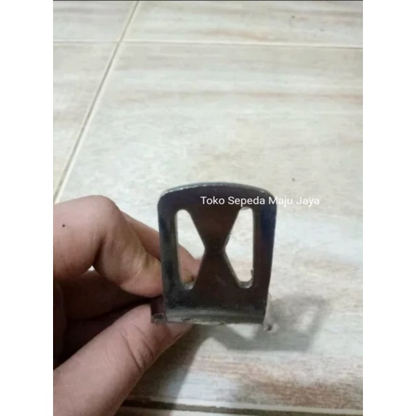 Dudukan Lampu Dinamo Onthel l BracketLampu Dinamo Depan sepeda onthel I Tiang lampu onthel