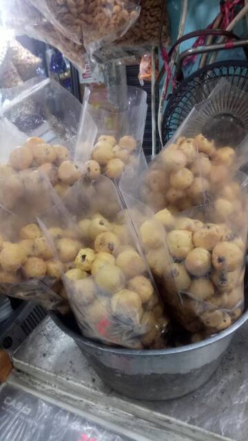 

Gooku 28 Store [ 250 Gram ] Walen Soes Coklat Nissin