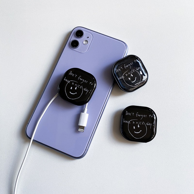 PopSocket Bentuk Kotak Motif Smiley Desain Simpel untuk HP