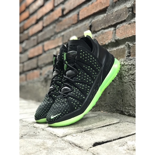 Sepatu Basket Original NIKE LEBRON 18