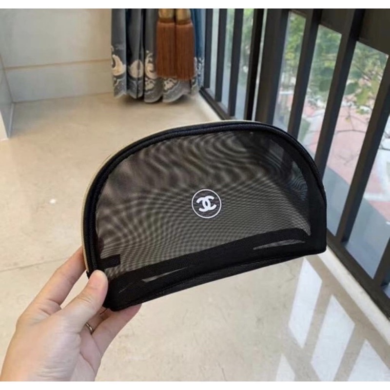 pouch makeup Chanel gift mesh jala