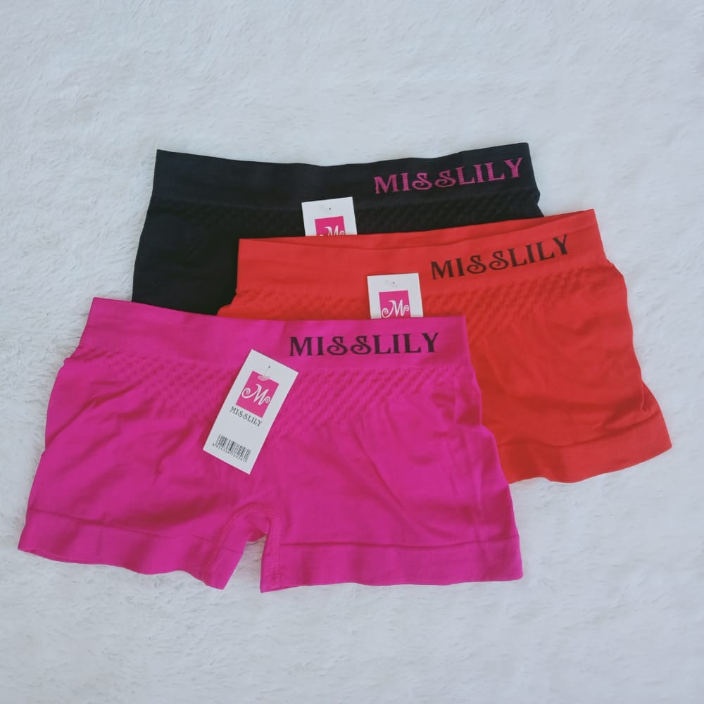 CELANA DALAM BOXER WANITA RAJUT SEAMLESS