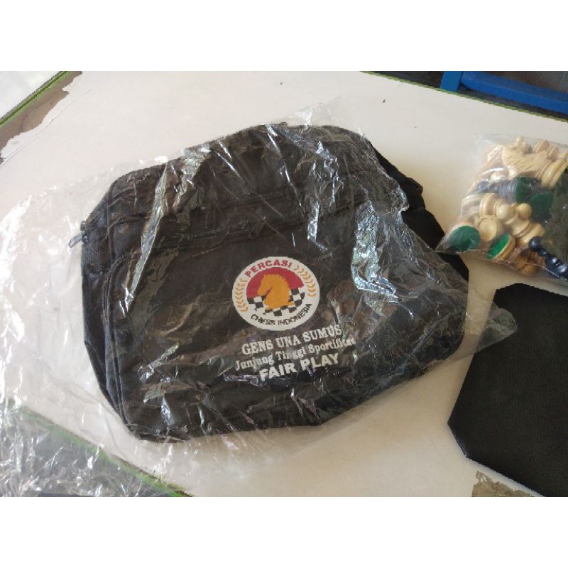 Tas Catur standar percasi