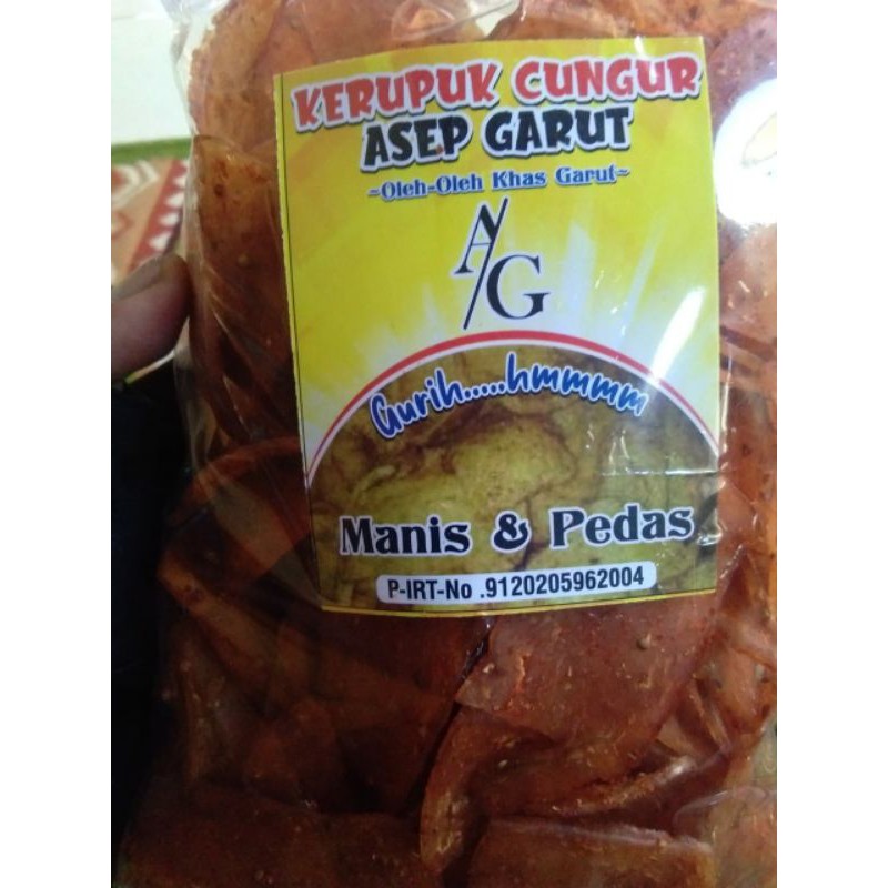 

Krupuk Cungur Mentah siap goreng ga perlu dibumbui lagi