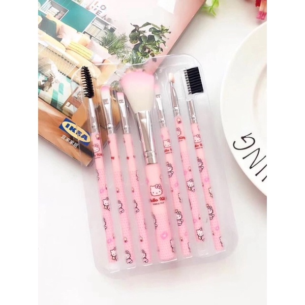 Make Up Brush Set karakter peralatan Makeup