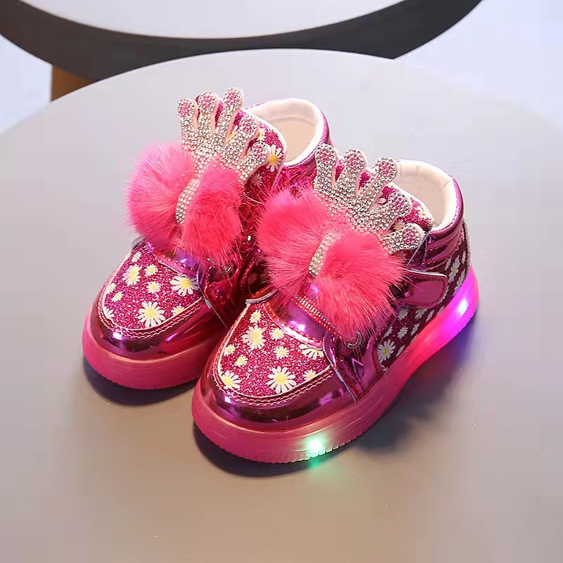 CG LED16-Sepatu Lampu LED Anak Perempuan Fur Crown