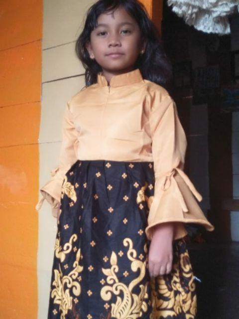 Couple Batik Keluarga Ayah Ibu Dan Anak Motif Gurita Batik Couple Set